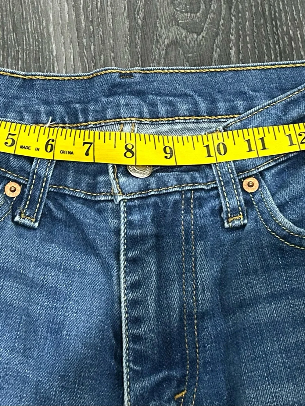 Levi's Men's Medium Blue Straight Jeans Size 30/32